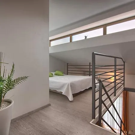 Daire Apartman Anastasia *